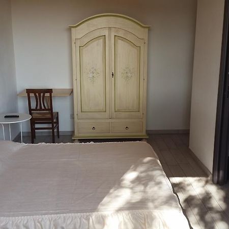 B&B Ai Prati Lesignana Exterior foto