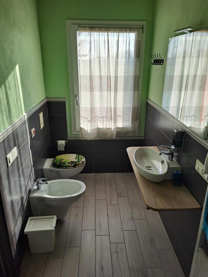 B&B Ai Prati Lesignana Exterior foto